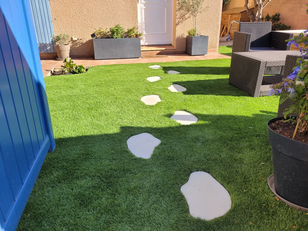 Pas japonais dans un jardin